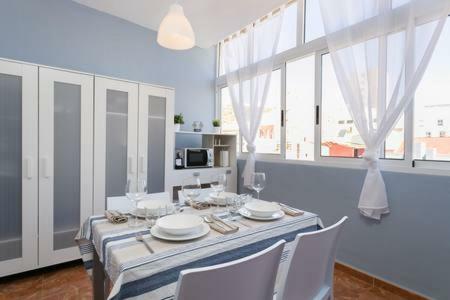 Gfs Home Santa Cruz de Tenerife Buitenkant foto